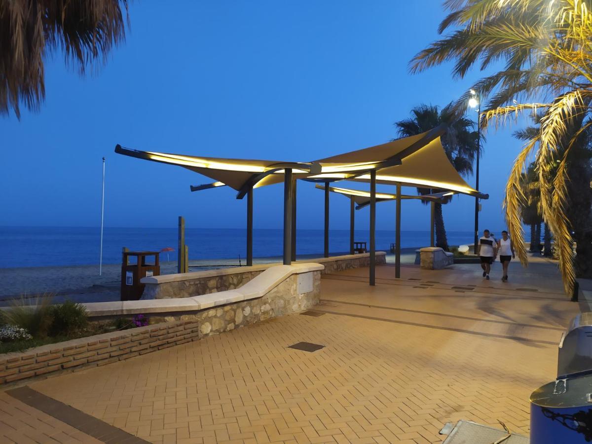 Apartamento Carvajal Beach Fuengirola Dış mekan fotoğraf